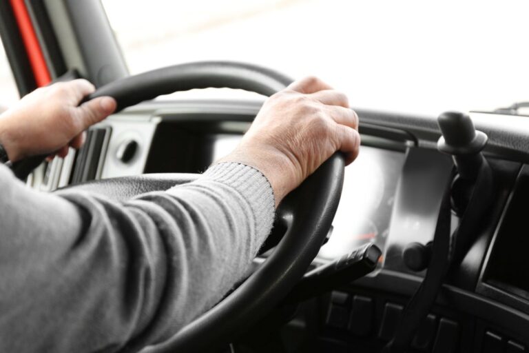 Sandovalina abre concurso público para motoristas com três vagas imediatas e cadastro reserva