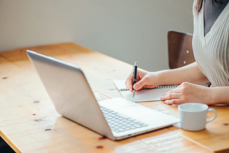 Mirim Doce abre concurso público com 6 vagas e salários de até R$ 5 mil